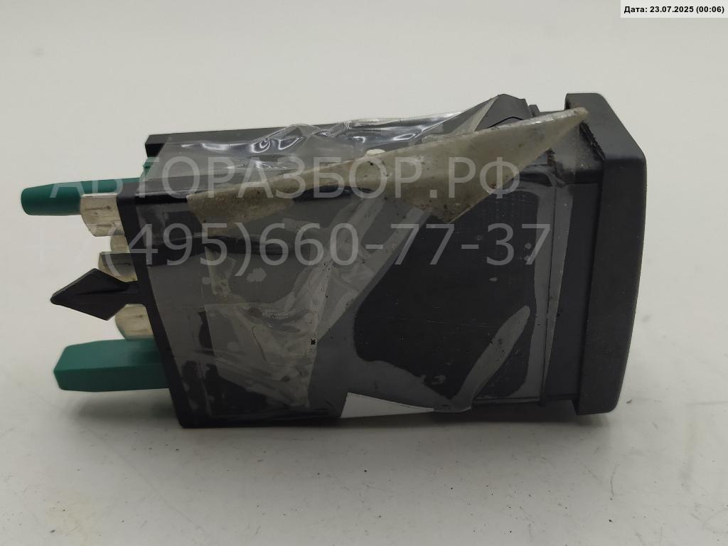 Кнопка обогрева сидений