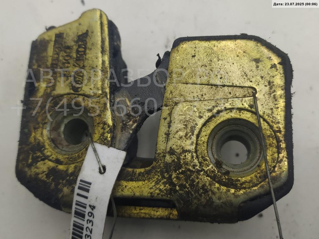 Замок двери передней правой