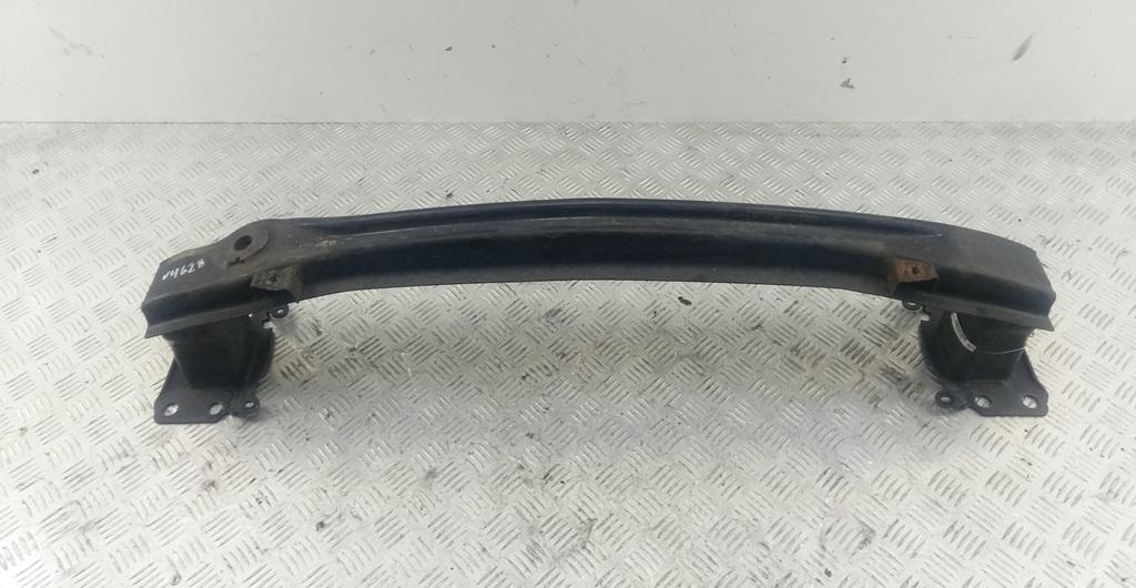 Усилитель переднего бампера