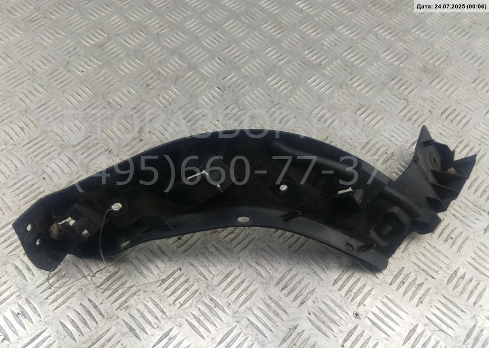 Кронштейн заднего бампера