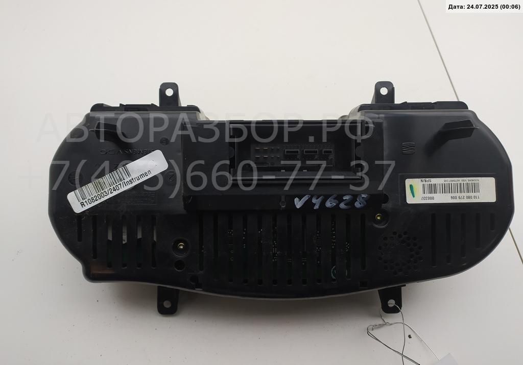 Панель приборов