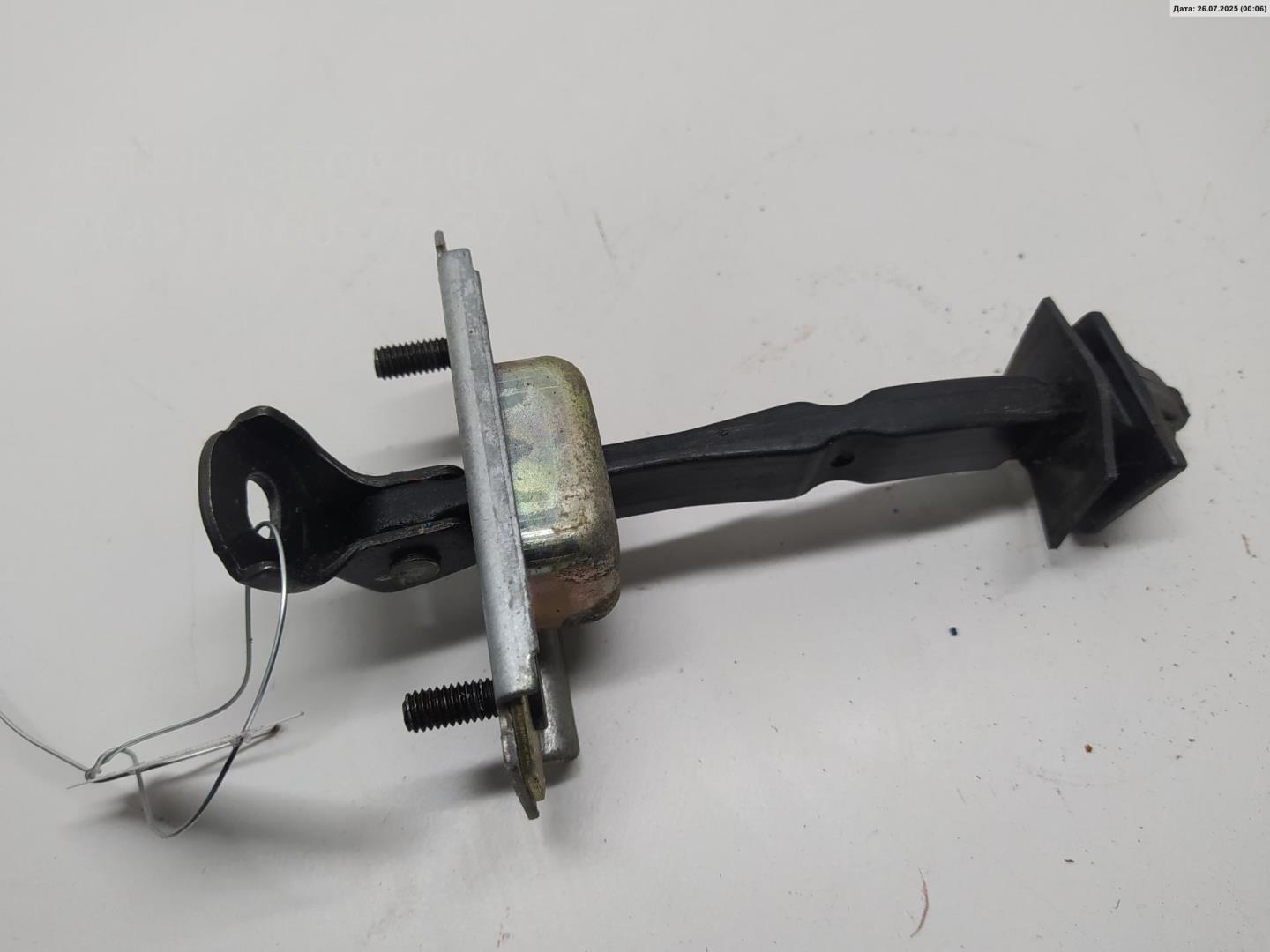 Ограничитель двери