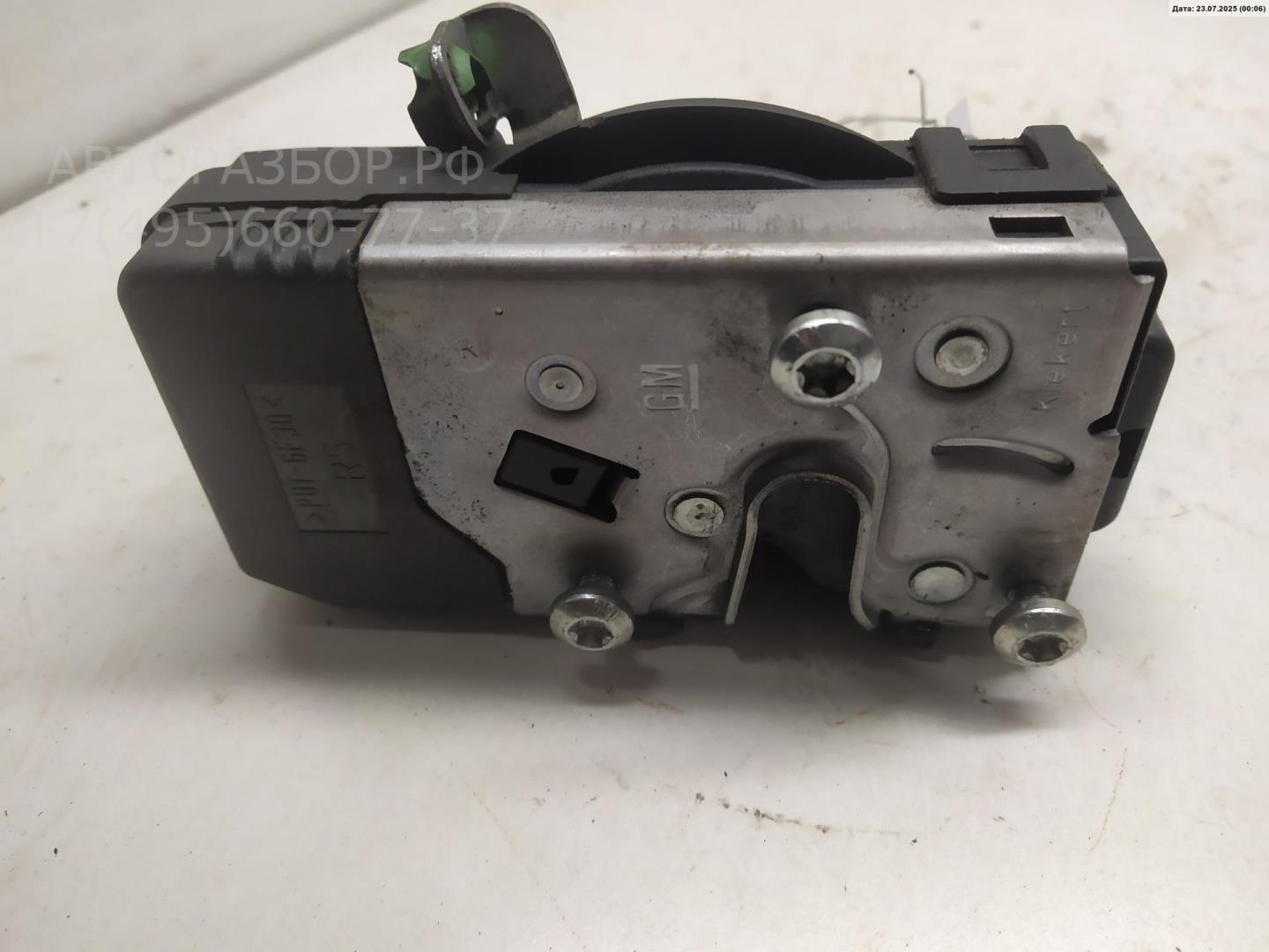 Замок двери передней правой