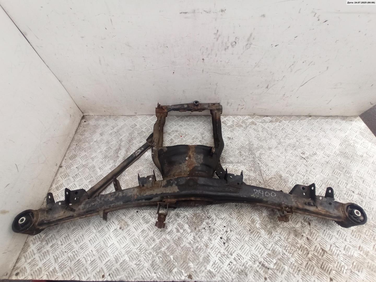 Балка задняя