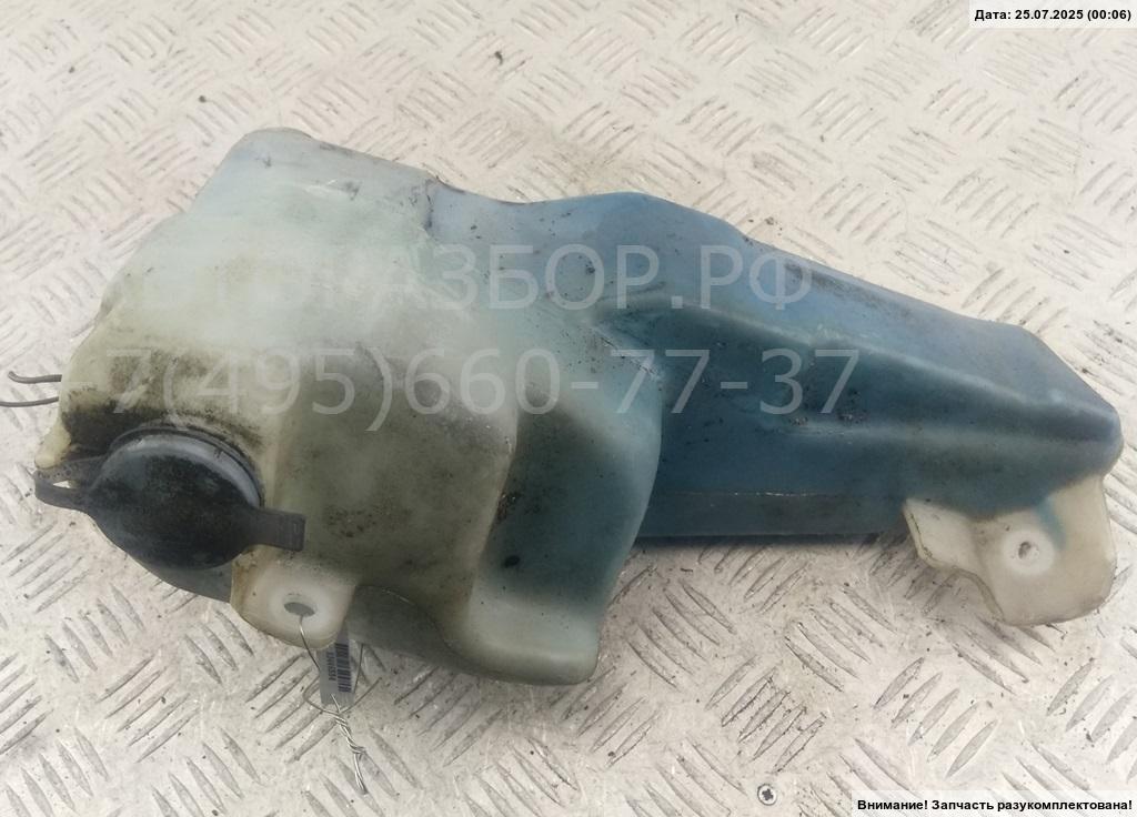 Бачок омывателя лобового стекла