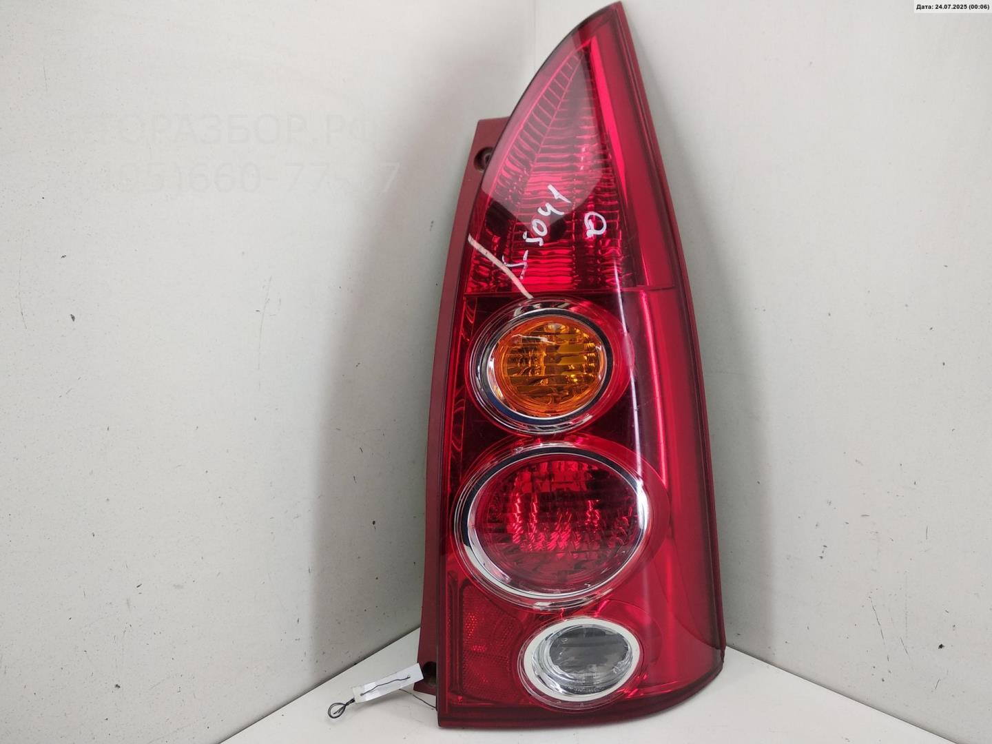 Фонарь задний правый