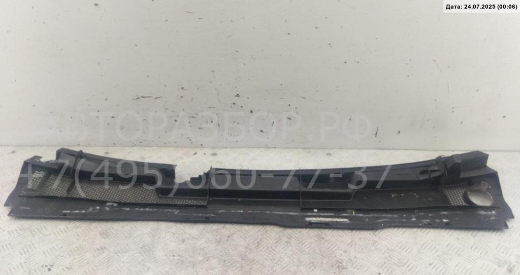 Решетка стеклоочистителей (Жабо)