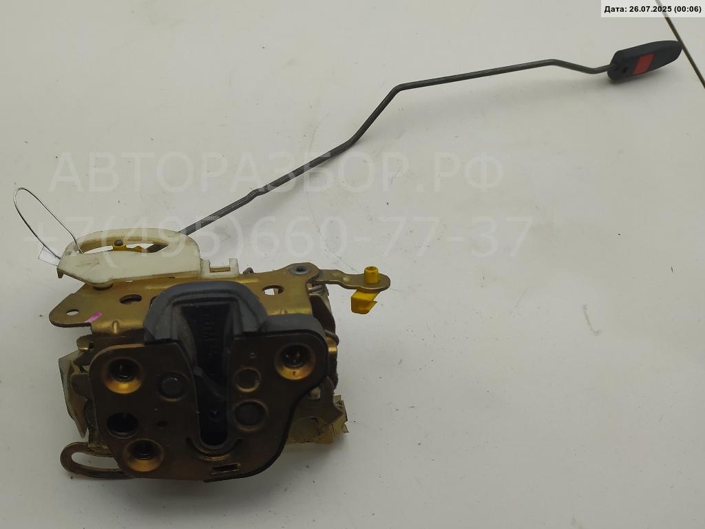 Замок двери передней правой