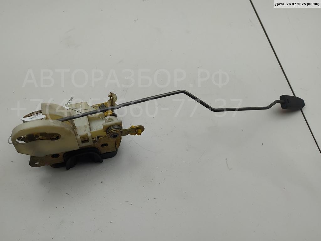 Замок двери передней правой