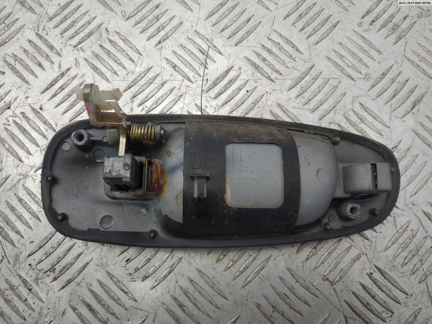 Ручка двери задней наружная левая