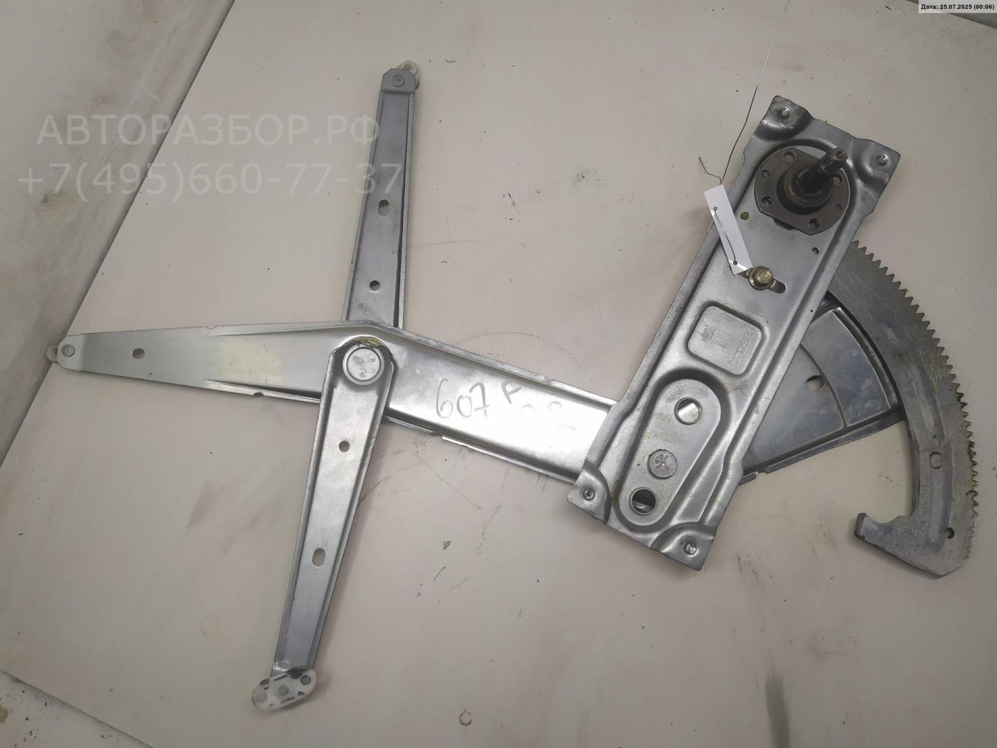 Стеклоподъемник механ. передний правый