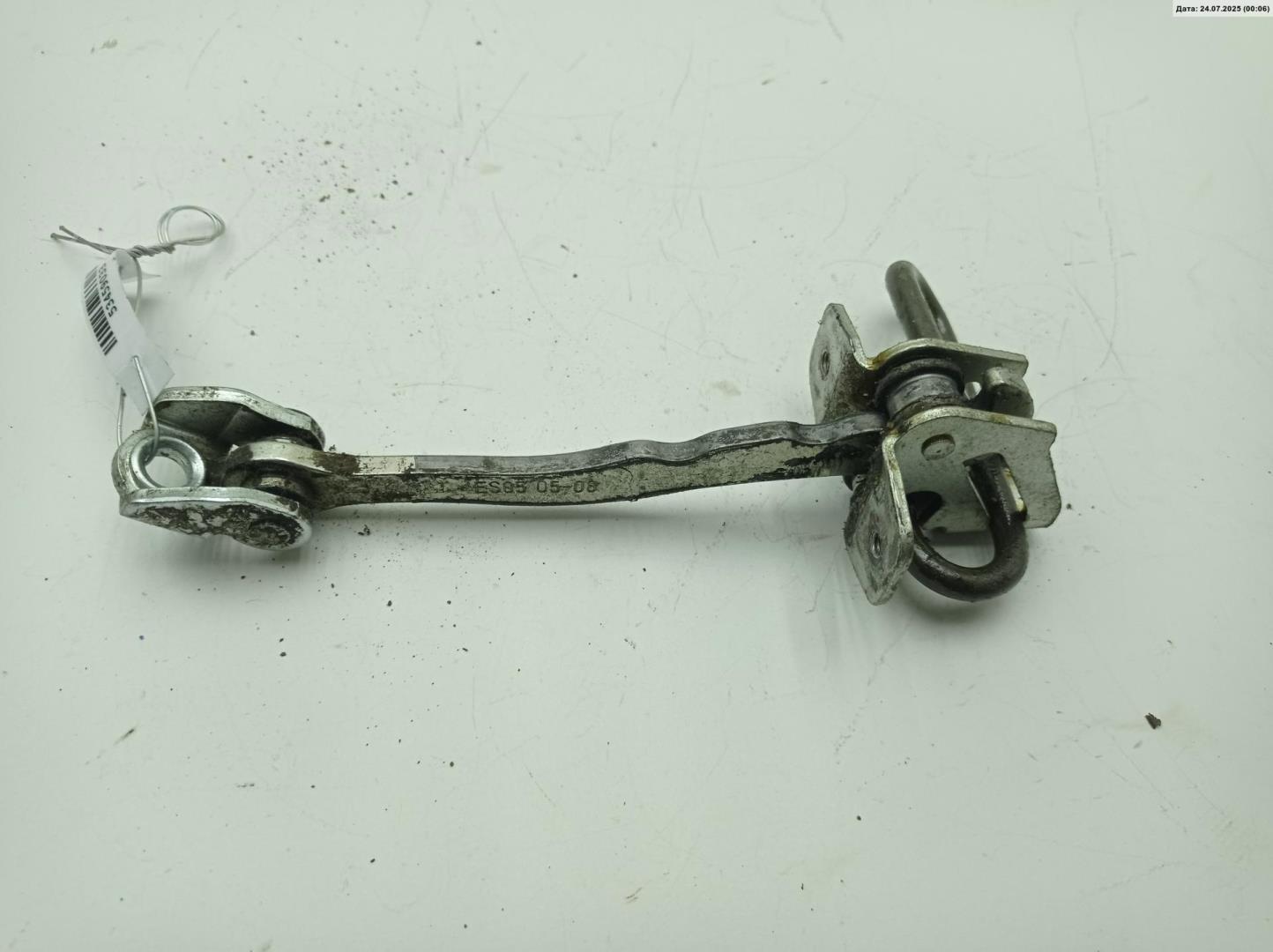 Ограничитель двери