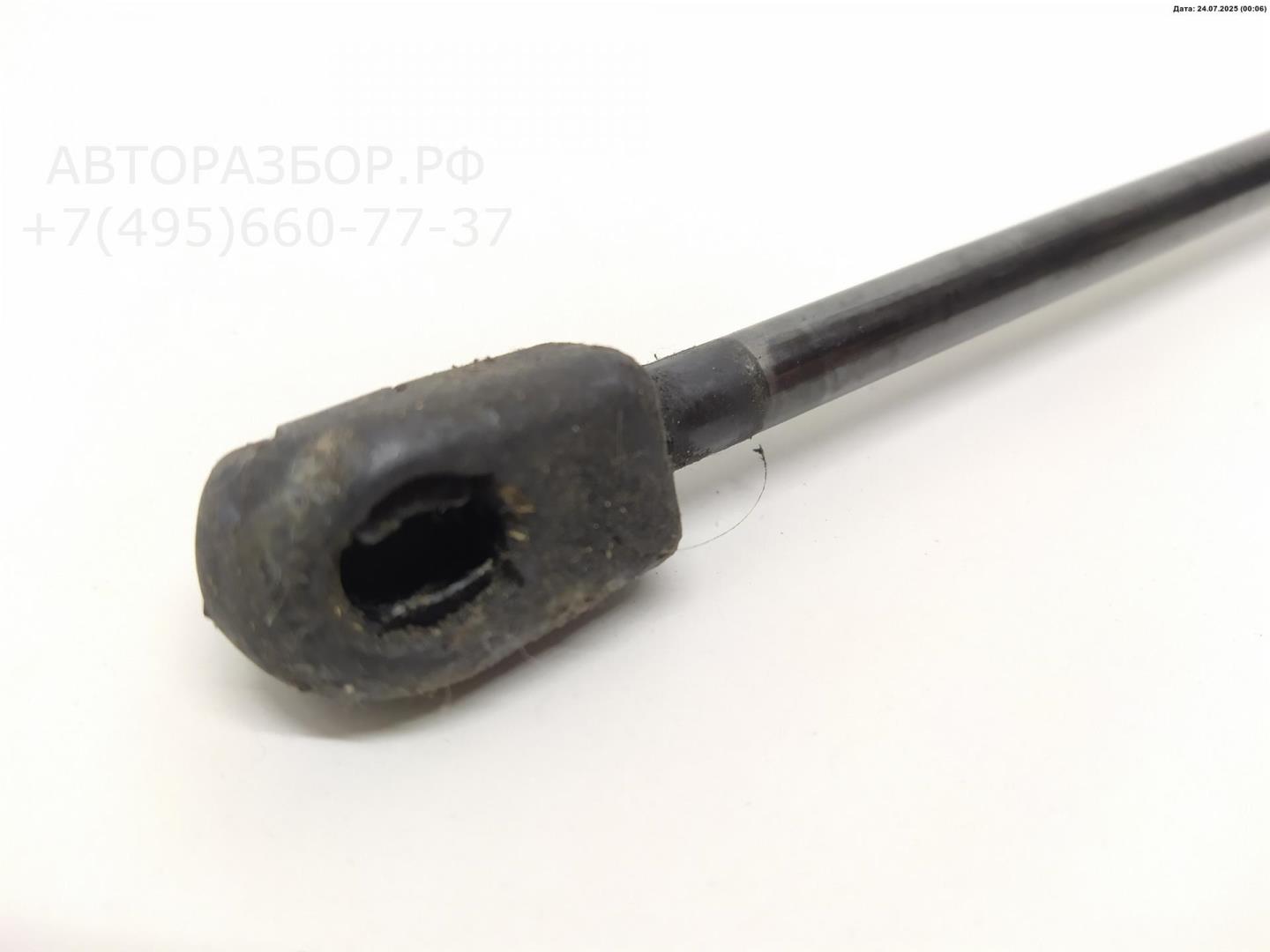 Амортизатор капота