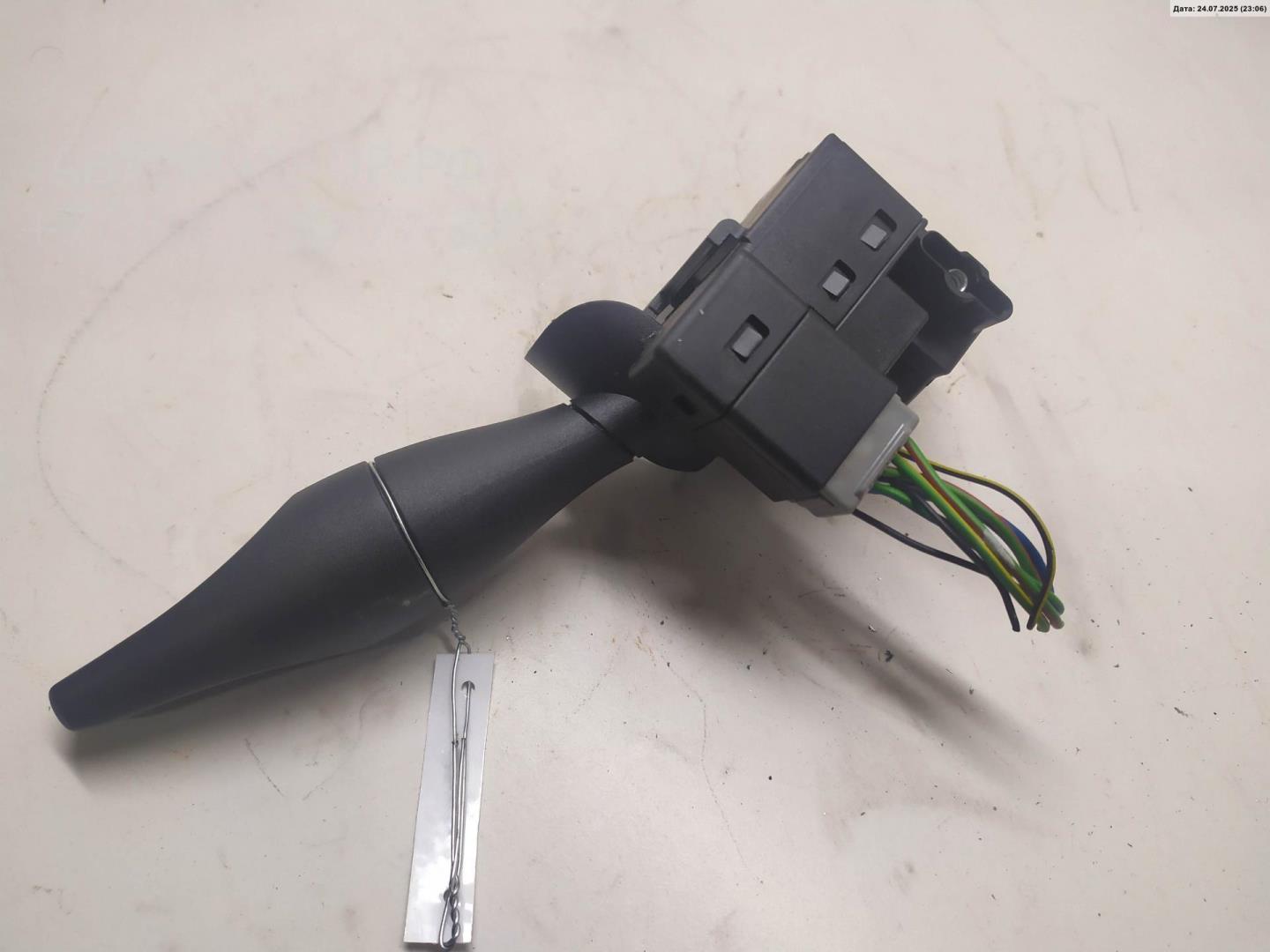 Переключатель поворотов подрулевой