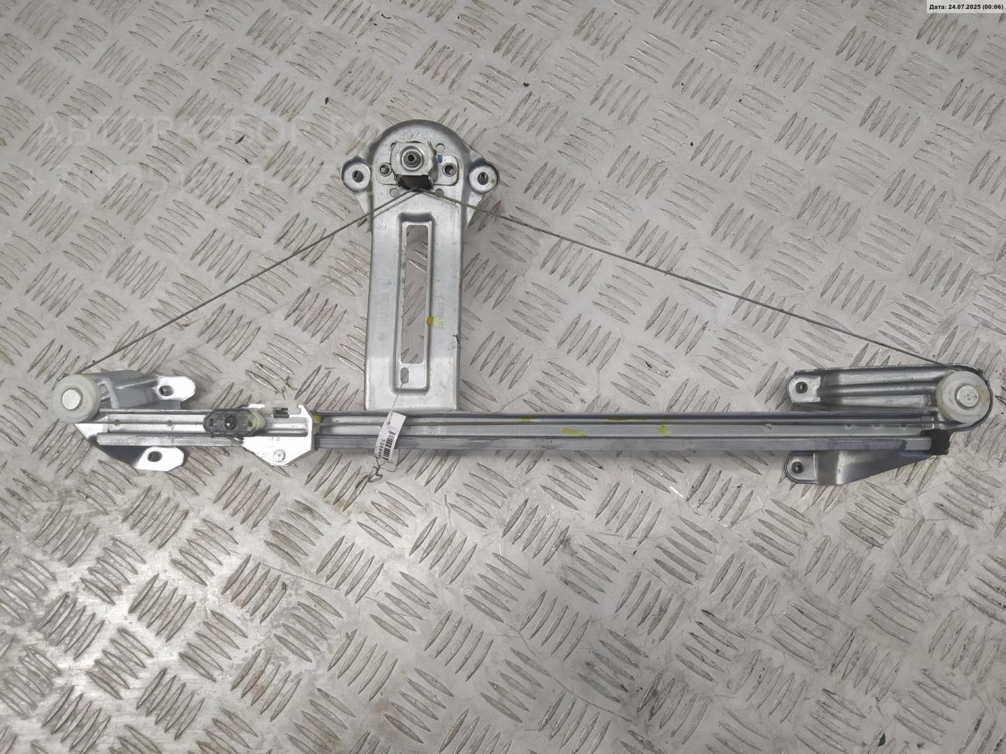 Стеклоподъемник механ. задний правый