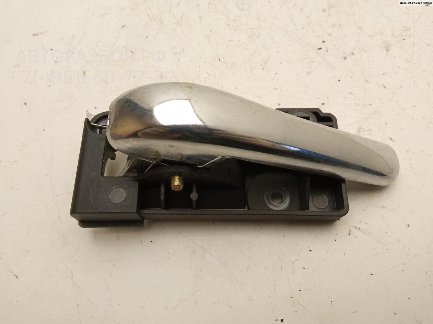 Ручка двери задней внутренняя левая