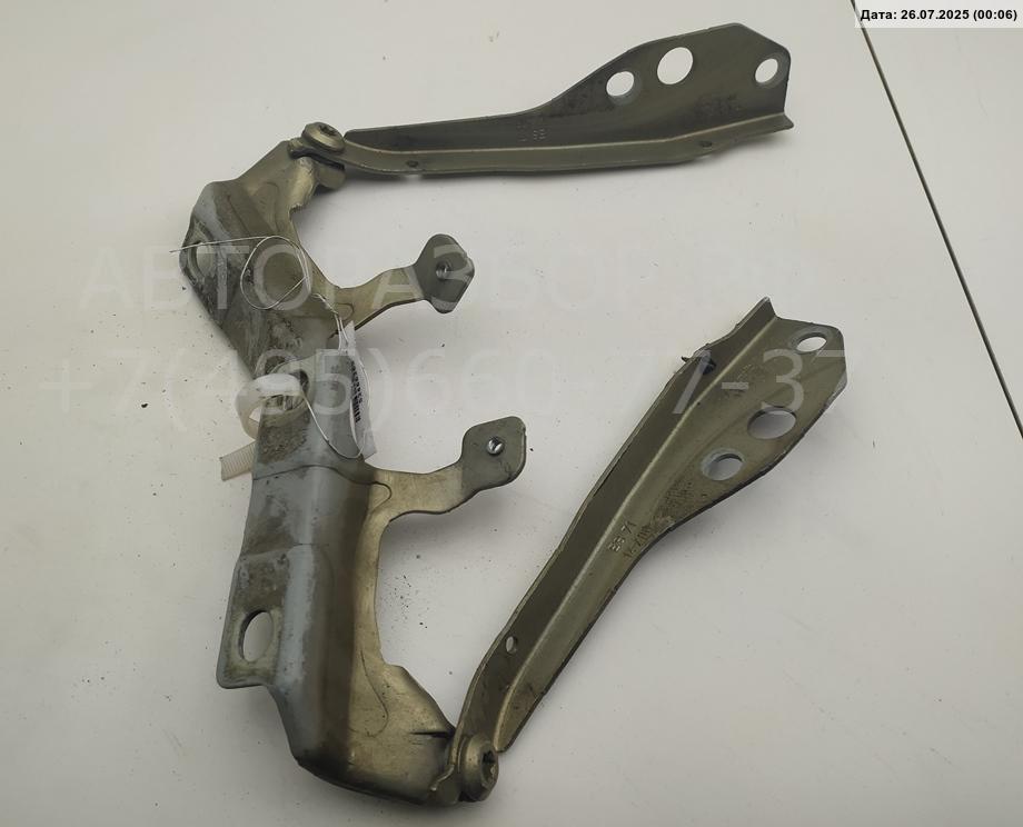 Петля капота левая