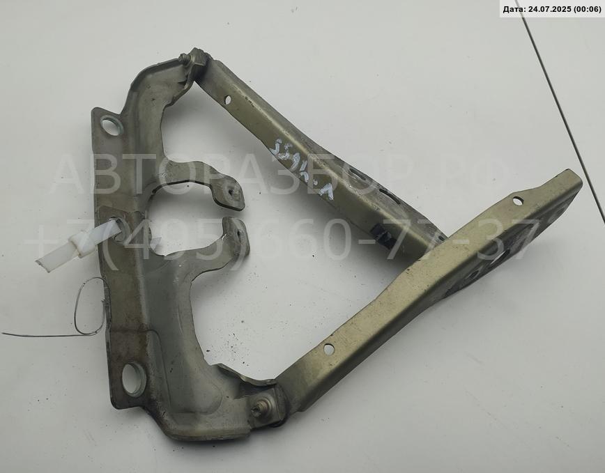 Петля капота левая