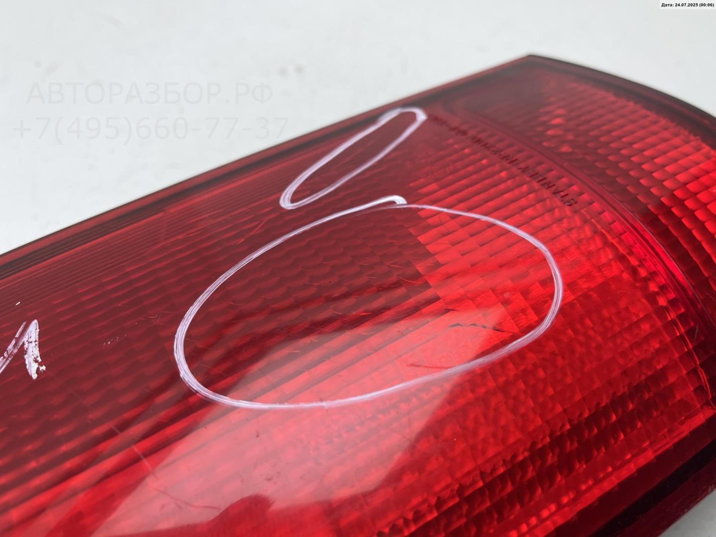 Фонарь задний левый