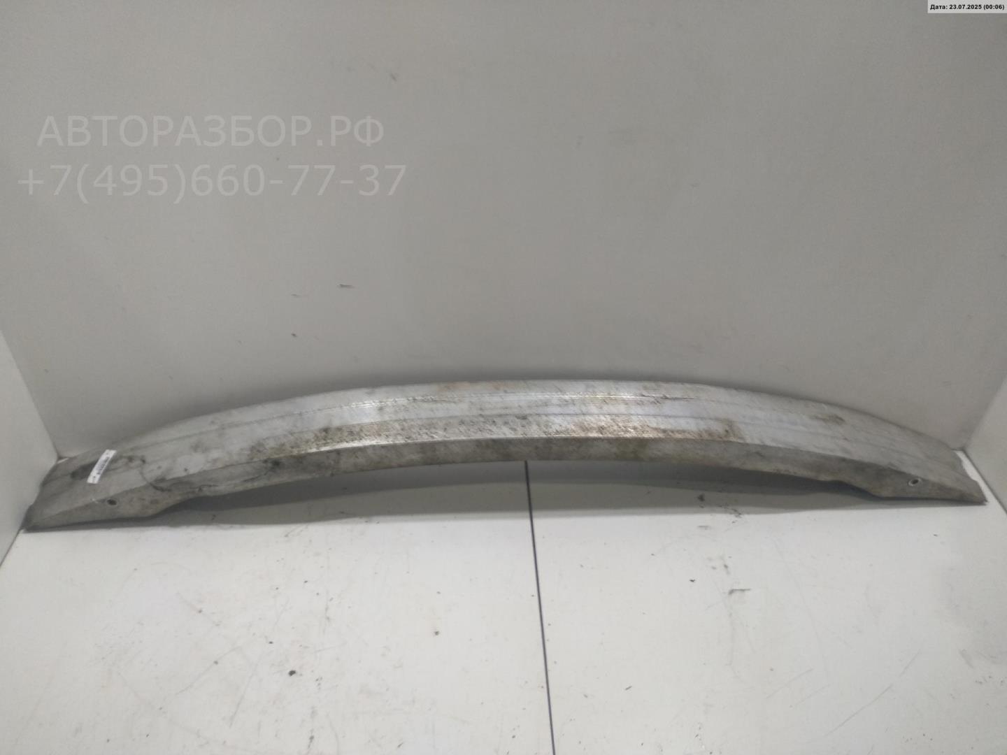 Усилитель переднего бампера