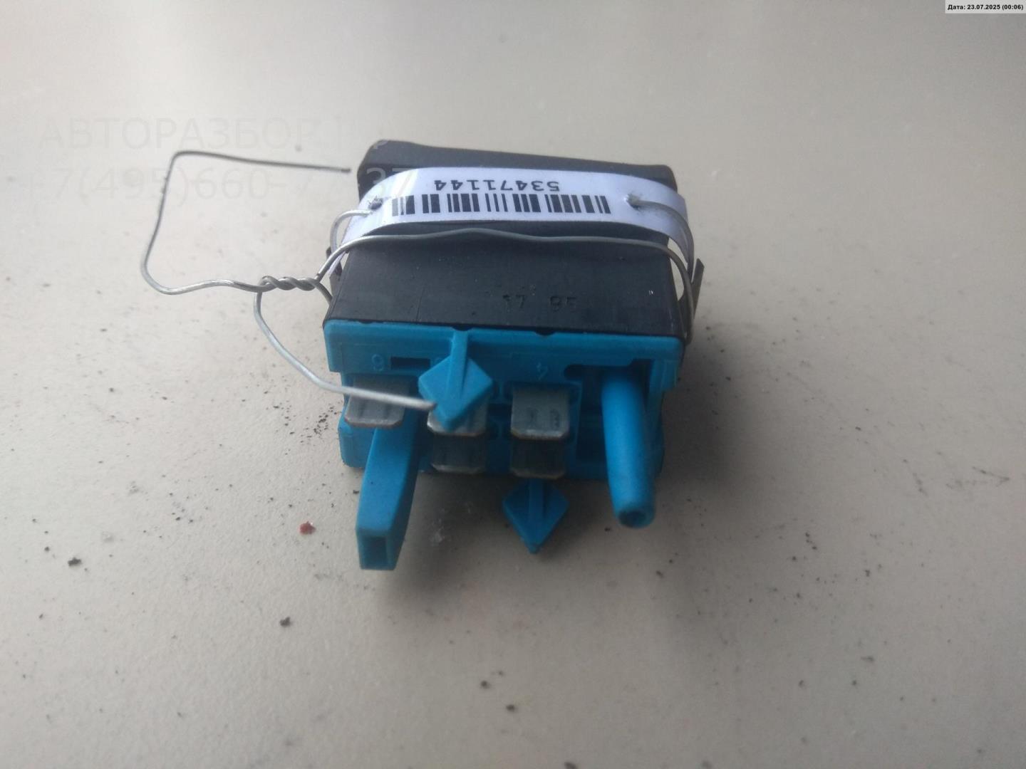 Кнопка корректора фар