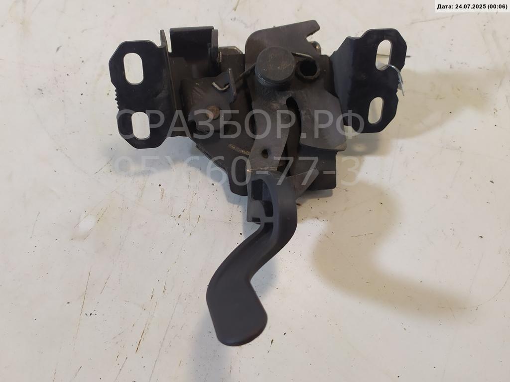 Замок капота