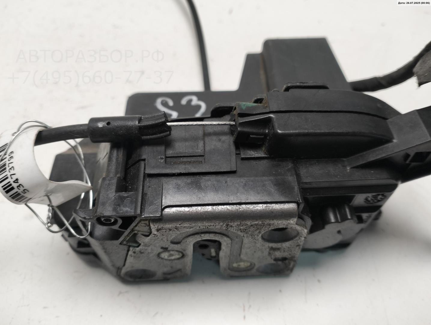 Замок двери задней правой