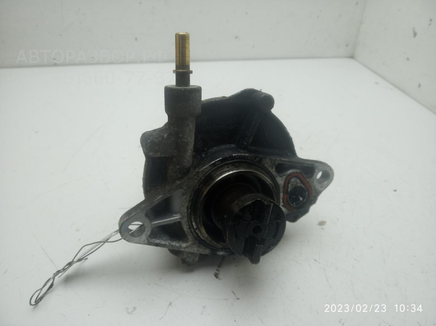 Насос вакуумный