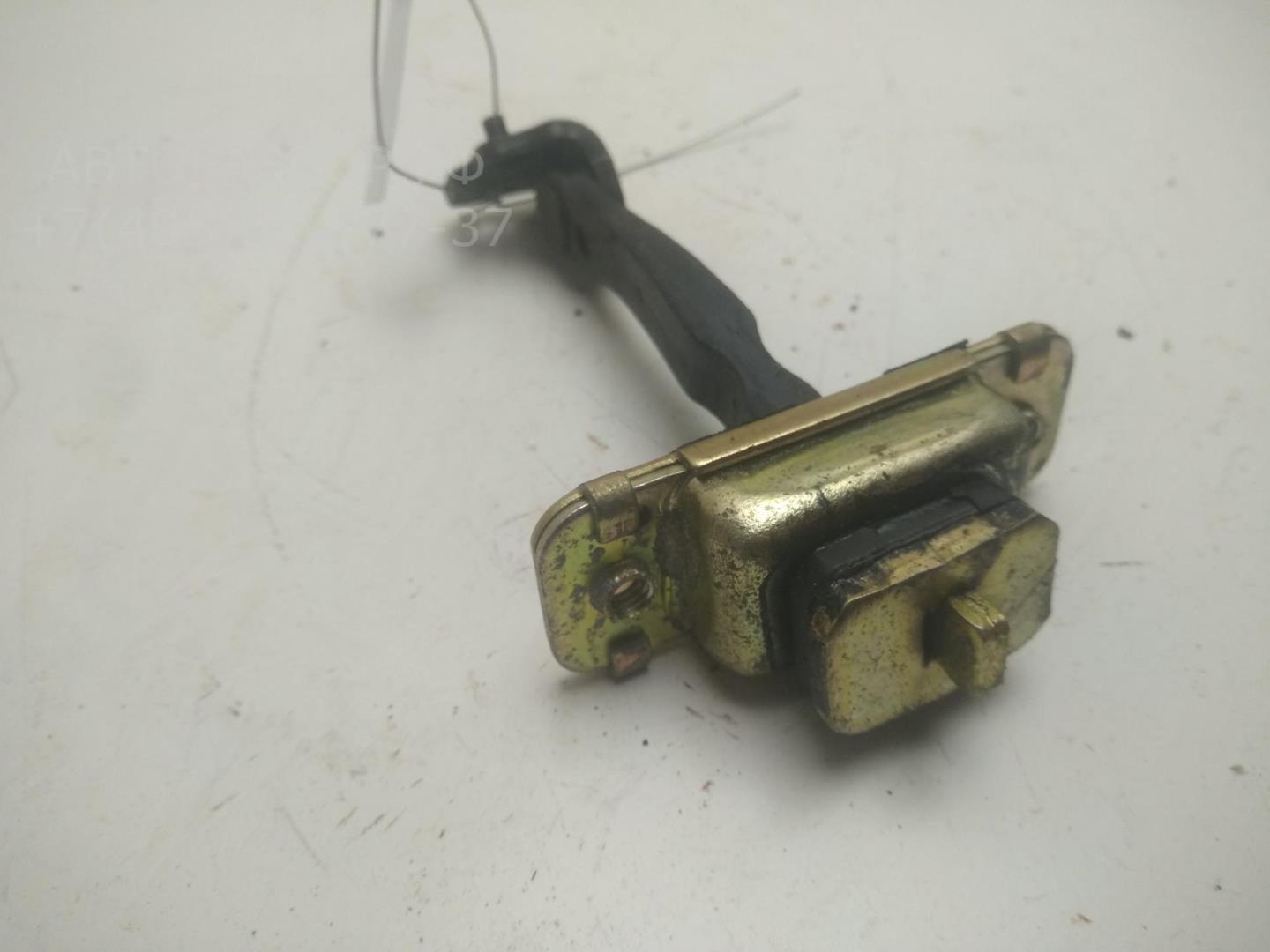 Ограничитель двери