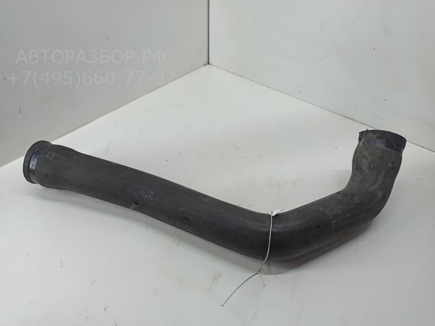 Патрубок радиатора