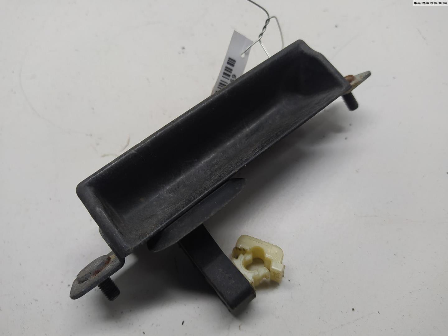 Ручка двери багажника наружная