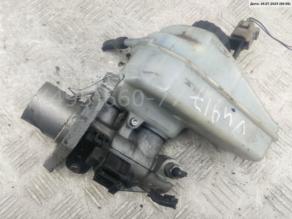 Цилиндр тормозной главный