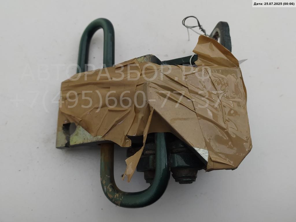 Петля двери