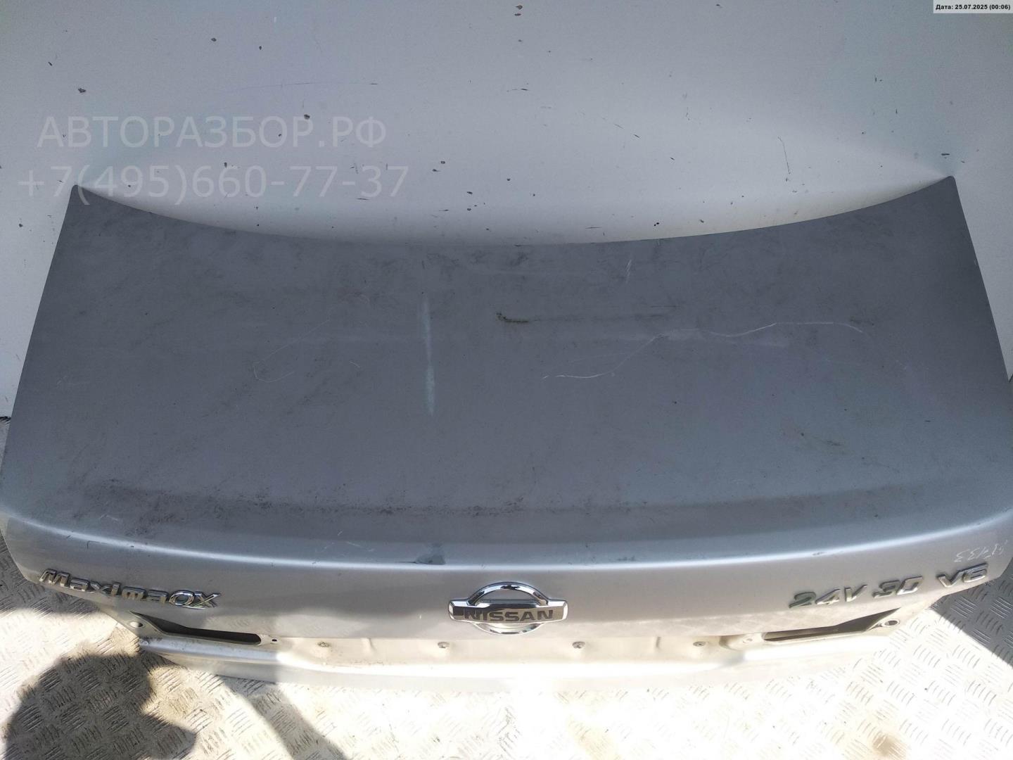 Дверь багажника