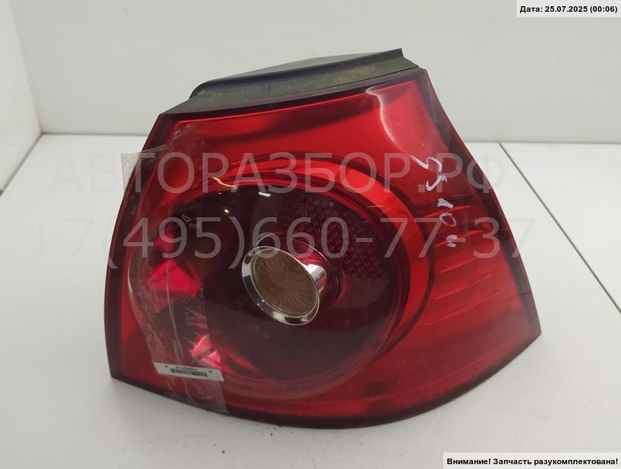 Фонарь задний правый