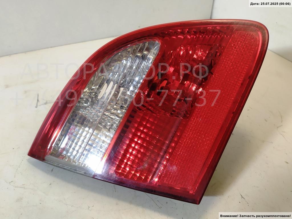 Фонарь задний внутренний левый