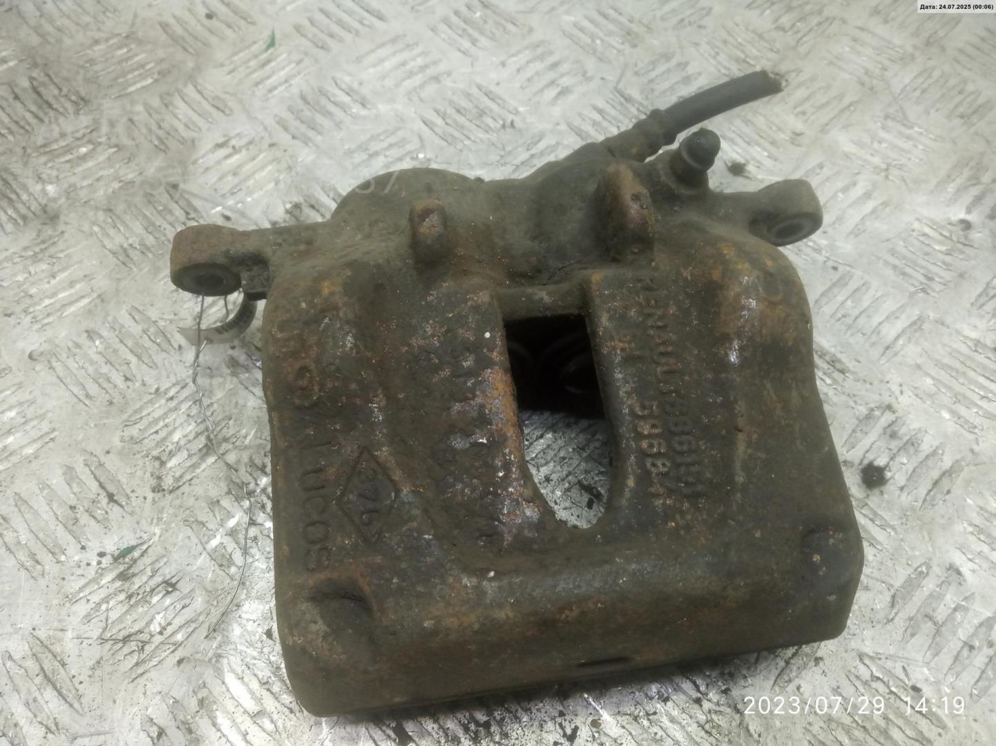 Суппорт передний левый