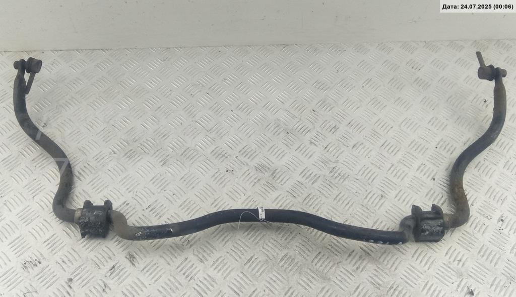 Стабилизатор передний