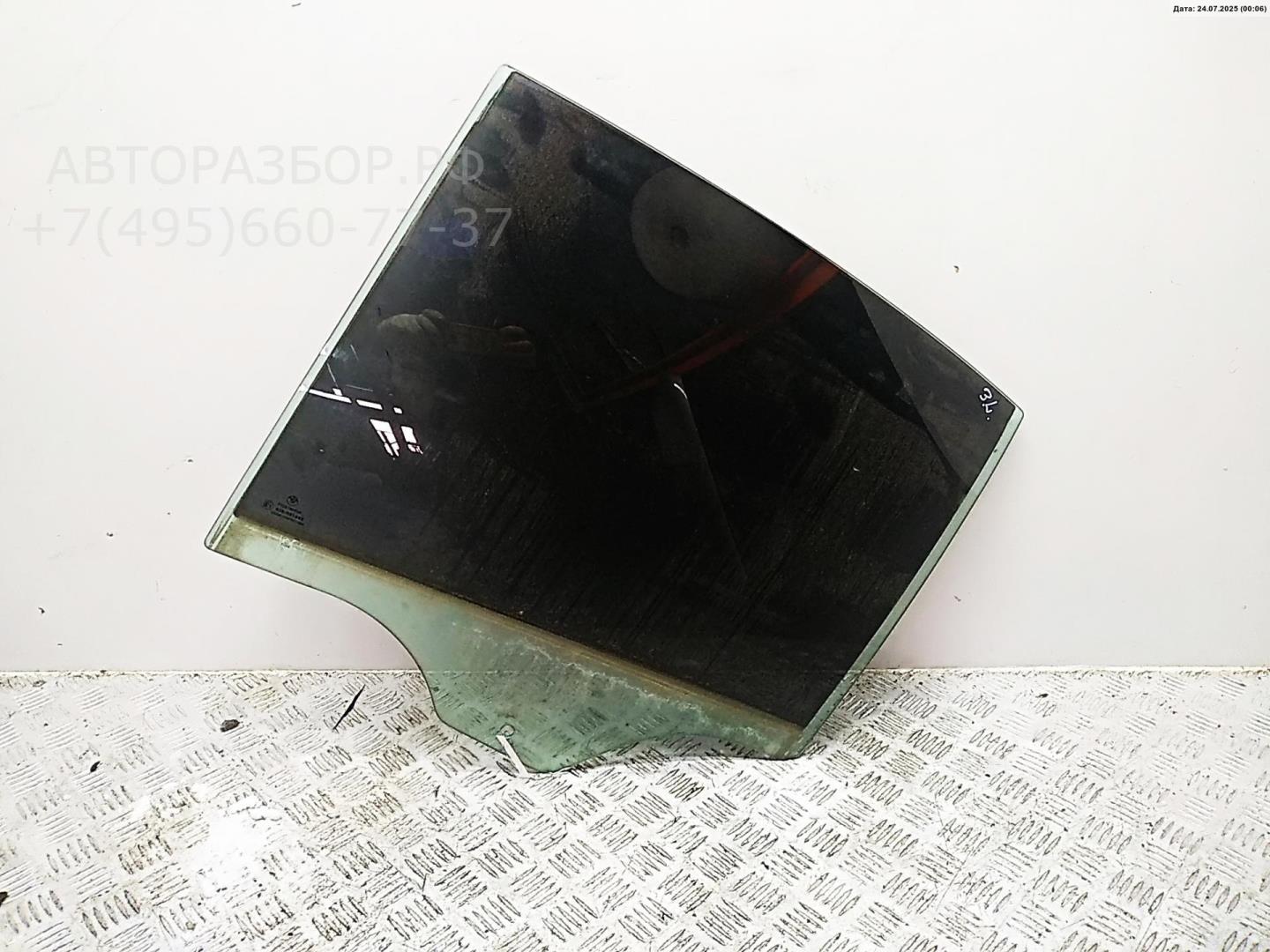 Стекло двери задней левой