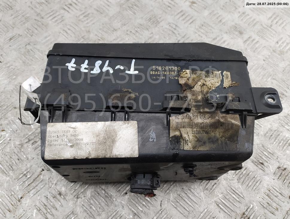 Блок предохранителей