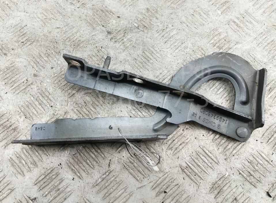 Петля капота левая