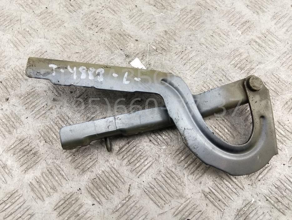 Петля капота левая