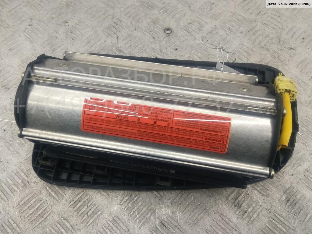 Подушка безопасности пассажирская (в торпедо)