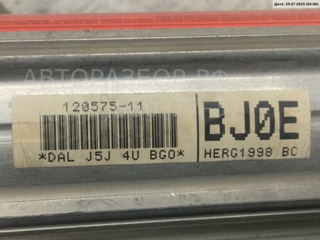 Подушка безопасности пассажирская (в торпедо)