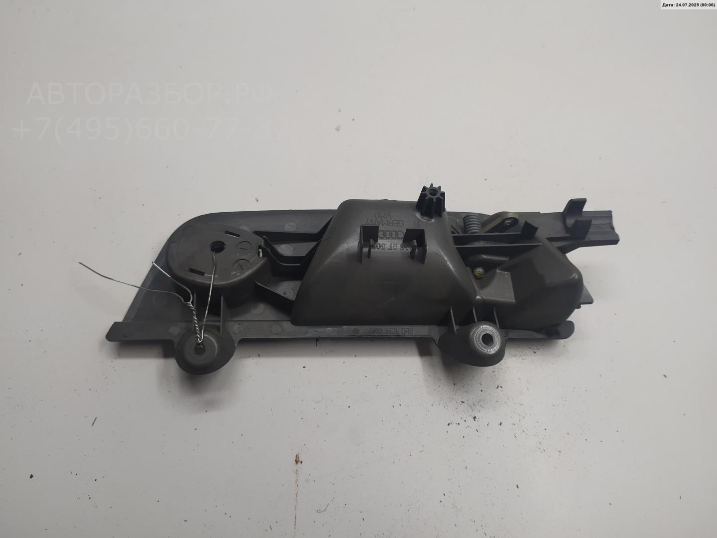 Ручка двери задней внутренняя правая