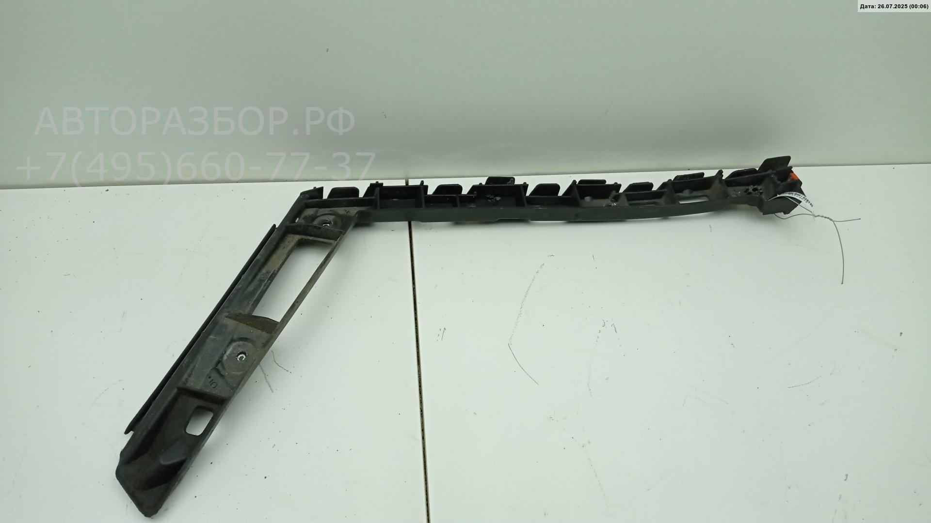 Кронштейн заднего бампера правый