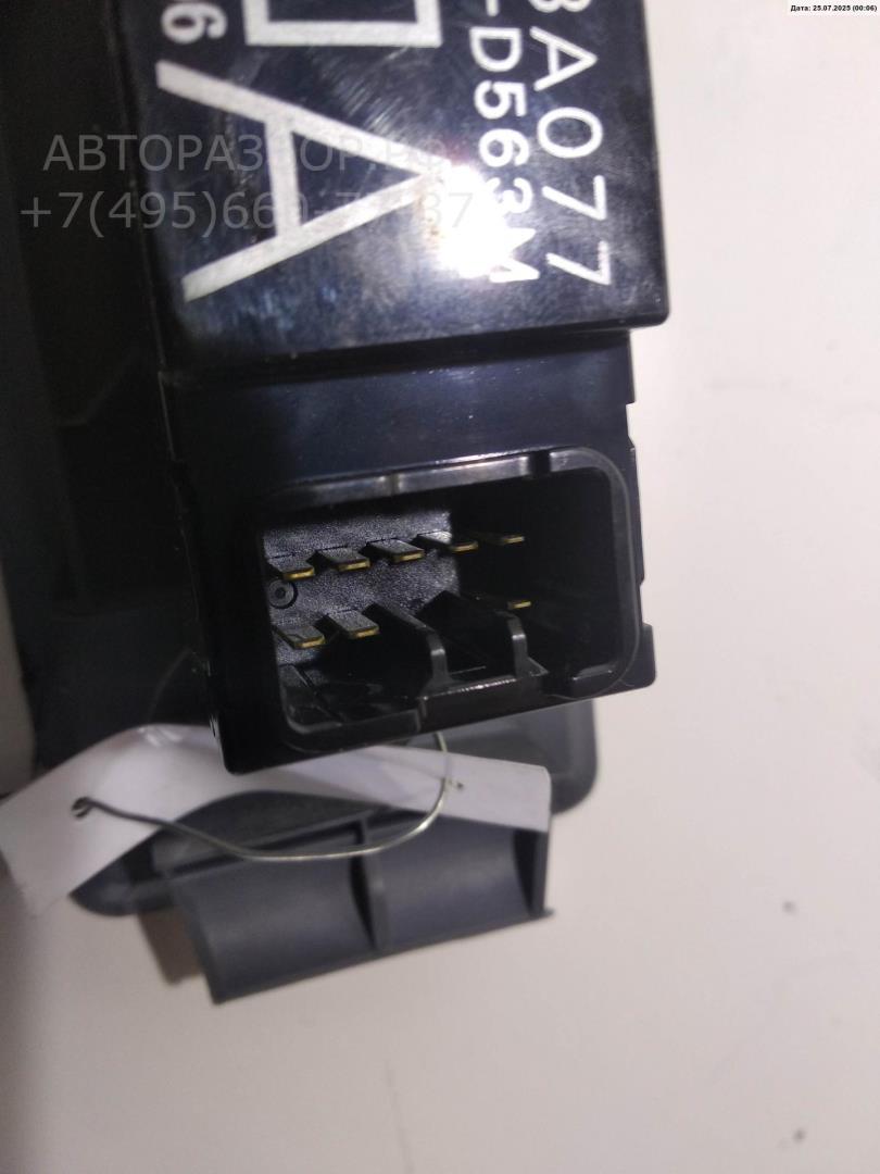 Кнопка стеклоподъемника