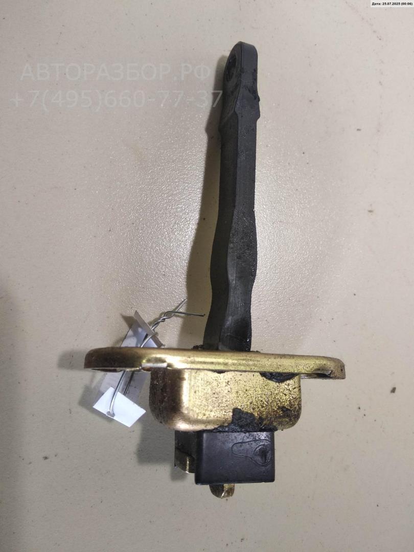 Ограничитель двери