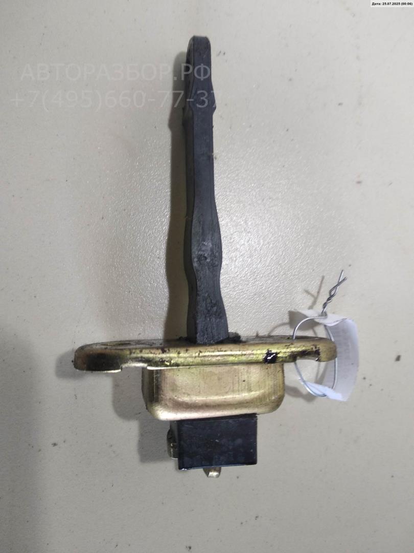 Ограничитель двери