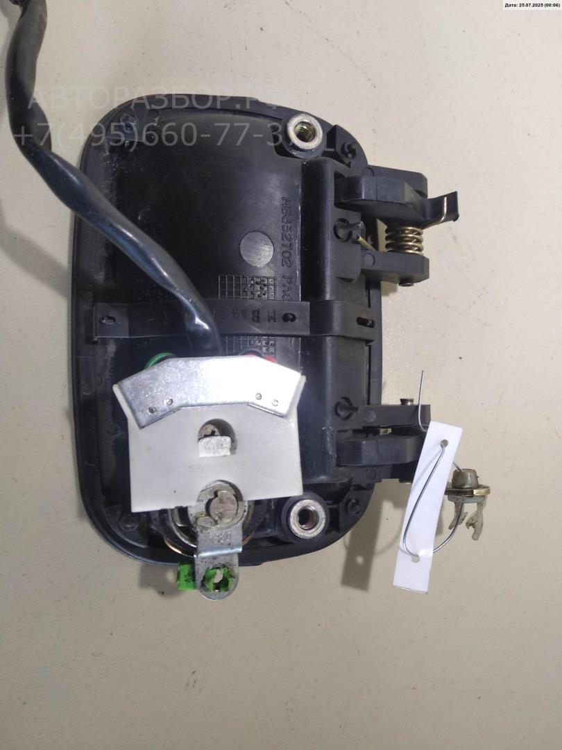 Ручка двери передней наружная правая